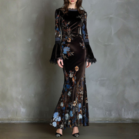 Classic Flowy Style Timeless