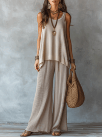 Chic Flowy Design Modern